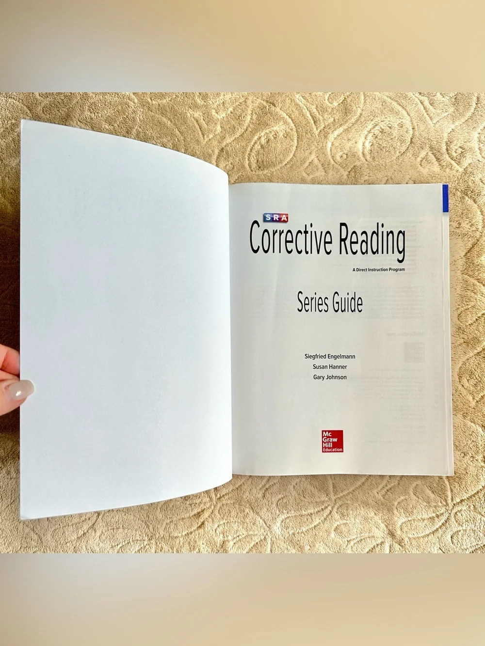 CORRECTIVE READING SERIES GUIDE BOOK BY MC GRAW HILL, WALL BORDER & WORD STRIPS